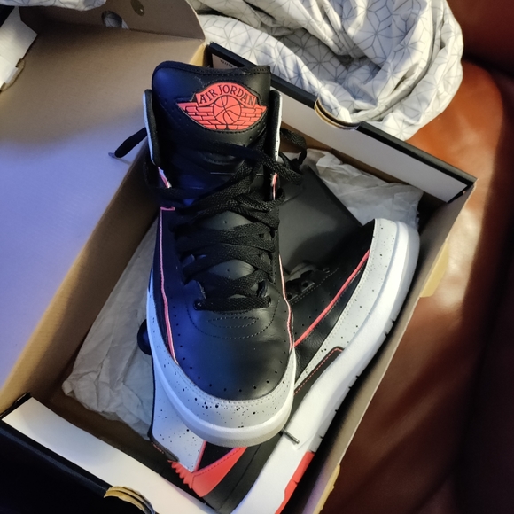 Air Jordan Retro 2 Infared SZ 10 - Picture 2 of 4